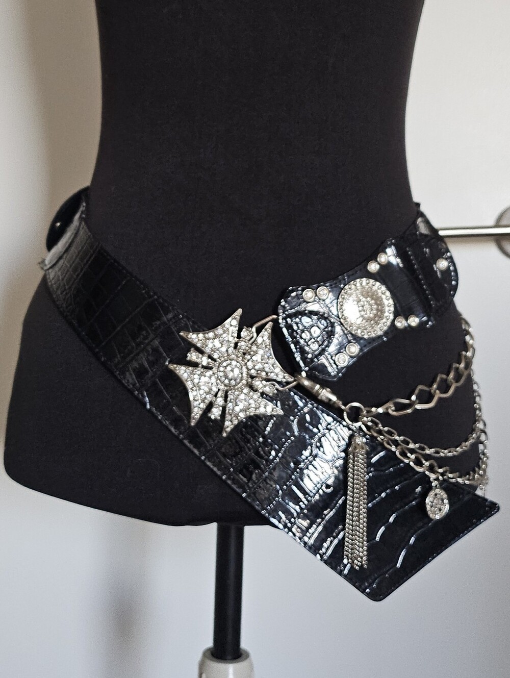 D.i.a Gyaru Japan Silver Cross Buckle Stretchy Rhinestone Belt